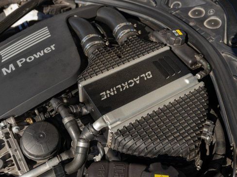 Used 2016 BMW M3 image 38