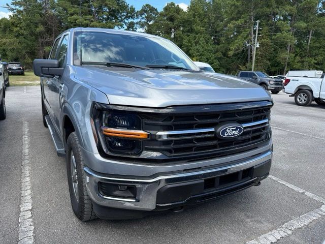 Used 2025 Ford F150 XLT w/ Equipment Group 301A Standard AWD/4WD image 2