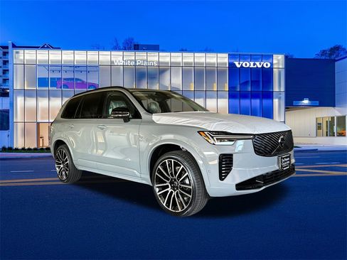 New 2026 Volvo XC90 B6 Ultra w/ Protection Package image 1