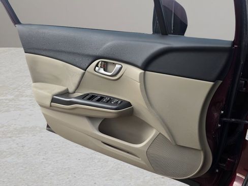 Used 2013 Honda Civic LX image 16