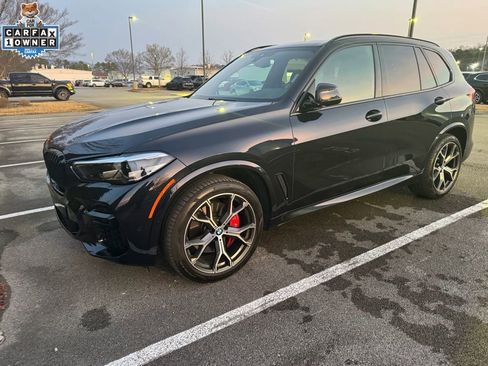 Certified 2023 BMW X5 xDrive40i w/ M Sport Package image 1