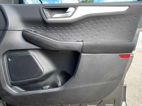 Used 2020 Ford Escape SE image 36