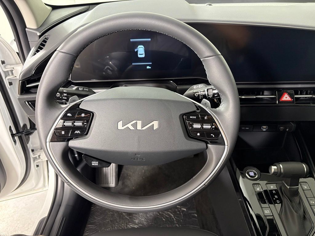 New 2026 Kia Niro EX FWD image 23