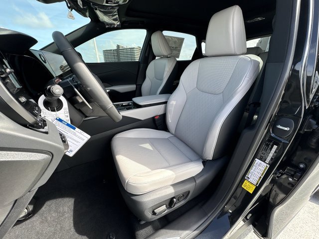 New 2026 Lexus RX 350 w/ Convenience Package AWD/4WD image 11