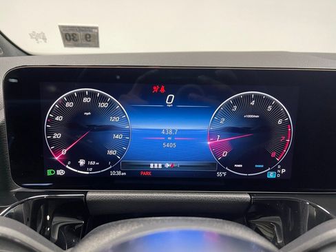 Used 2026 Mercedes-Benz GLA 250 4MATIC image 32