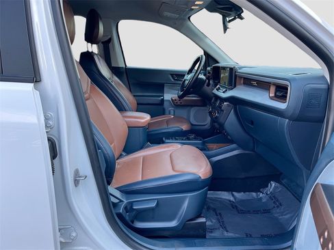 Used 2023 Ford Maverick Lariat image 27