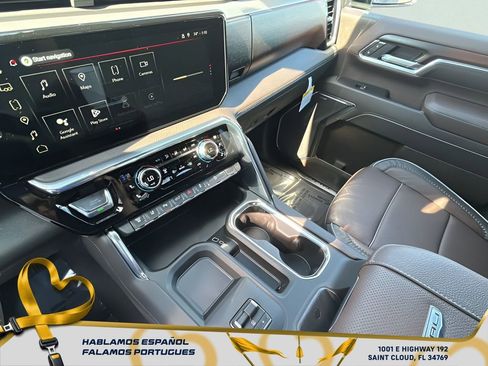 New 2026 GMC Sierra 2500 Denali w/ Denali Reserve Package image 21