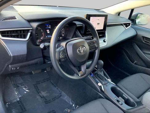 Used 2024 Toyota Corolla LE FWD image 17