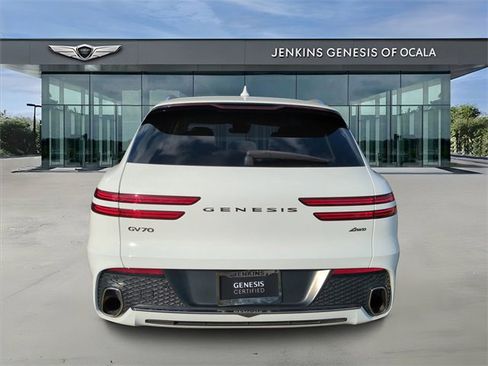Certified 2022 Genesis GV70 2.5T image 4