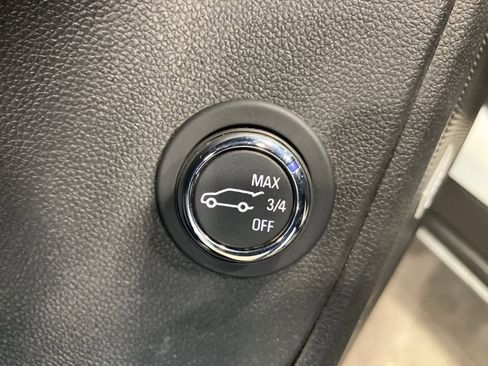 Used 2021 Chevrolet Blazer LT w/ Sound & Technology Package image 13