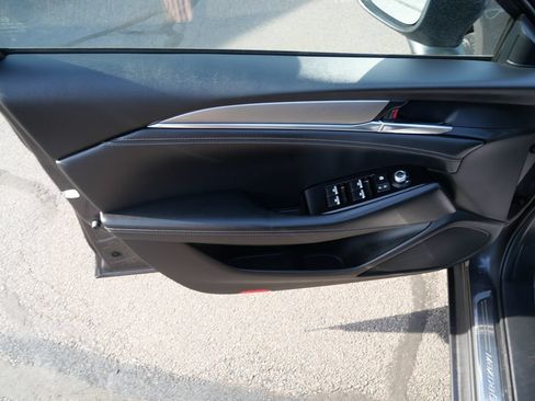 Used 2018 MAZDA MAZDA6 Touring FWD image 16