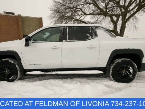 Used 2024 Chevrolet Silverado EV W/T image 5