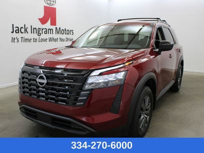 New 2026 Nissan Pathfinder SV