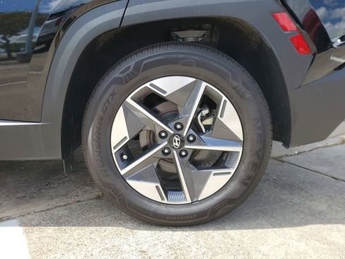 Used 2025 Hyundai Tucson SEL image 3