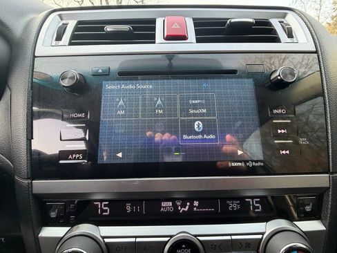 Used 2015 Subaru Legacy 2.5i Limited image 21