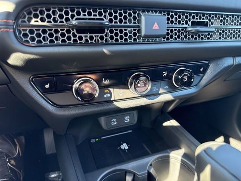 New 2026 Honda HR-V Sport image 29