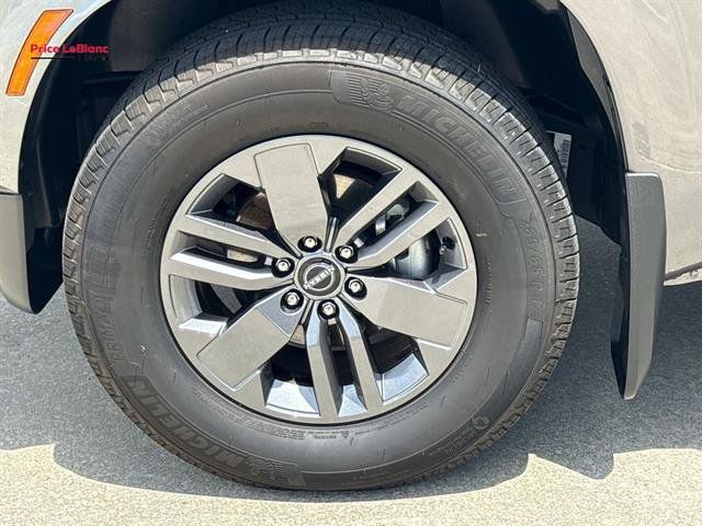 Certified 2026 Nissan Frontier SV w/ SV Convenience Package RWD image 4