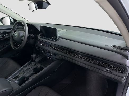 Used 2023 Honda Accord EX image 28