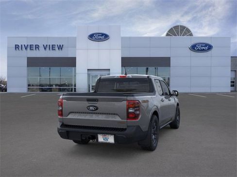 New 2025 Ford Maverick Tremor image 8