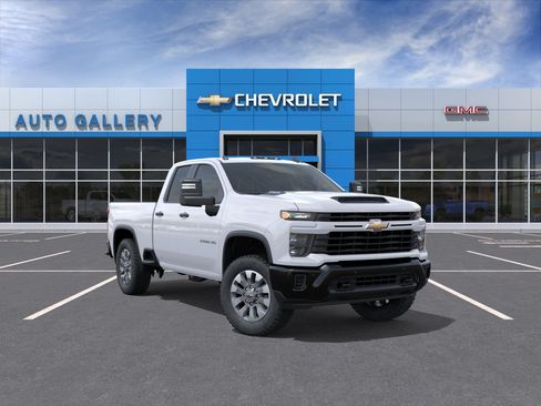 New 2026 Chevrolet Silverado 2500 Custom AWD/4WD image 1