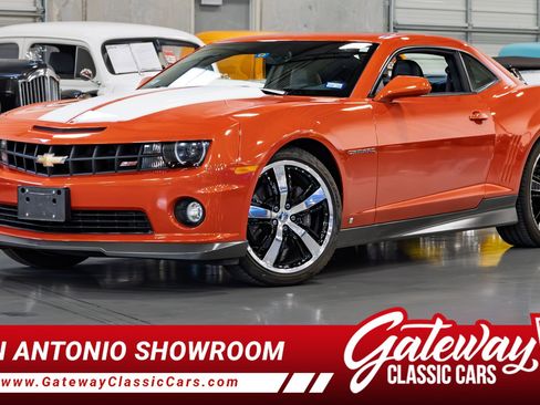 Used 2010 Chevrolet Camaro SS w/ LPO, Ground Effects Package image 1