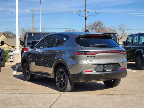 Certified 2024 Dodge Hornet GT w/ GT Blacktop Package image 5