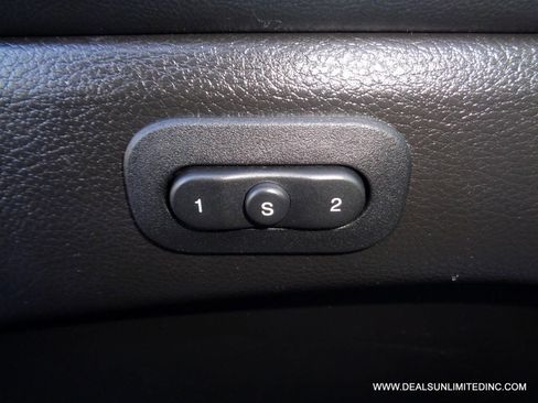 Used 2020 Jeep Grand Cherokee Limited image 12