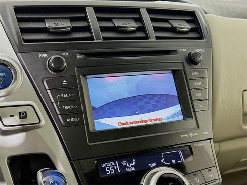 Used 2012 Toyota Prius V Five image 11