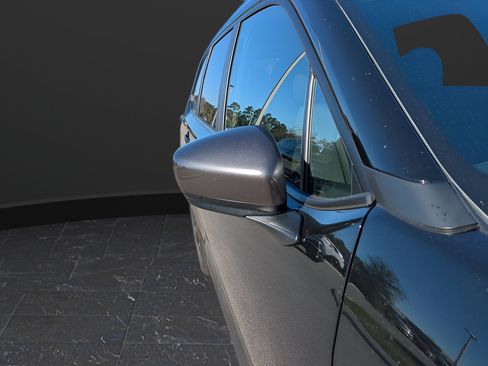 Used 2026 Subaru Forester Premium AWD/4WD image 9