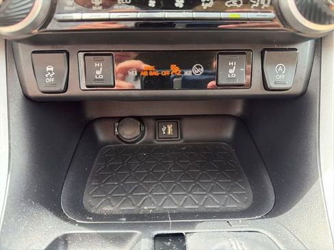 Used 2025 Toyota RAV4 XLE Premium w/ Weather Package AWD/4WD image 33