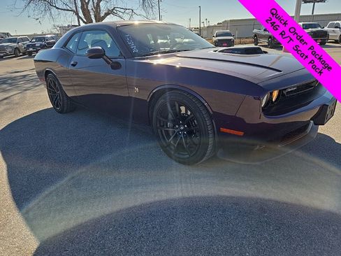Used 2022 Dodge Challenger R/T Scat Pack w/ Shaker Package image 6