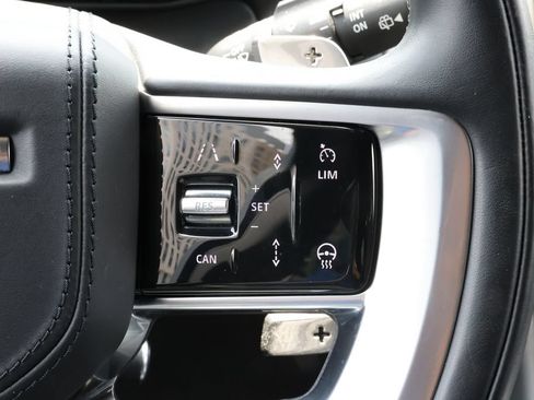 Certified 2024 Land Rover Range Rover SE AWD/4WD image 14