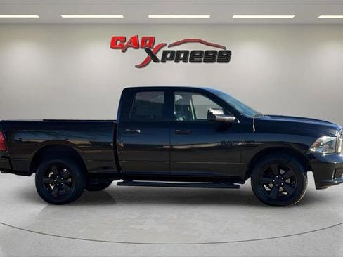 Used 2018 RAM 1500 Express w/ Black Ram 1500 Express Group image 7