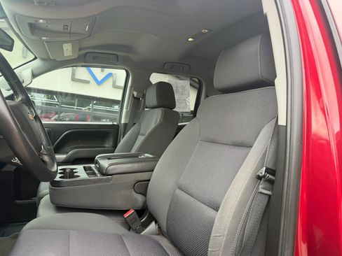 Used 2018 Chevrolet Silverado 1500 LT w/ All Star Edition AWD/4WD image 15