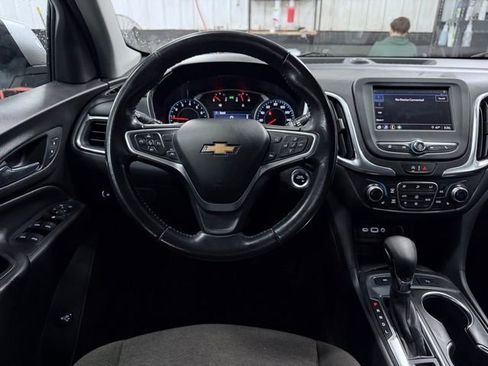 Used 2022 Chevrolet Equinox LT AWD/4WD image 24