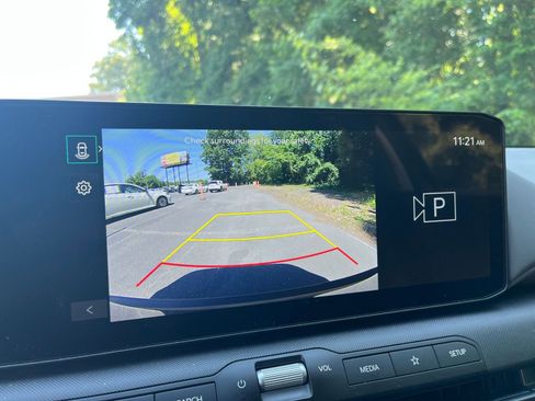 Used 2025 Kia K4 FWD image 22
