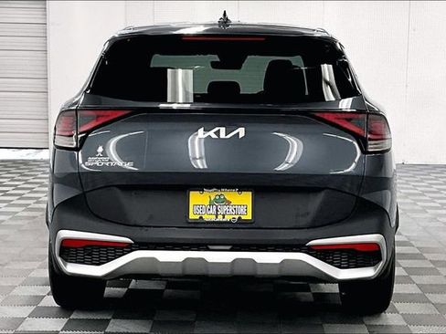 Used 2024 Kia Sportage EX FWD image 5