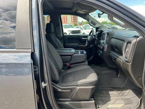 Certified 2021 Chevrolet Silverado 1500 LT w/ Z71 Off-Road Package AWD/4WD image 28
