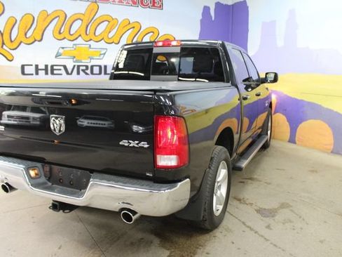 Used 2016 RAM 1500 Classic SLT w/ SLT Plus D←cor Group AWD/4WD image 8