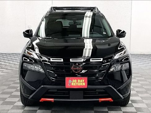 New 2026 Nissan Rogue SV AWD/4WD image 16