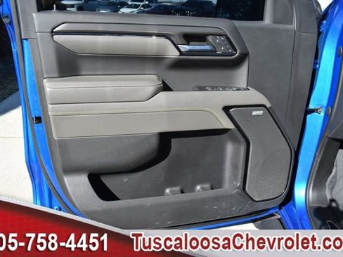 Used 2023 Chevrolet Silverado 1500 ZR2 w/ Technology Package image 17