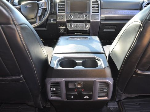 Used 2021 Ford F250 Limited image 21