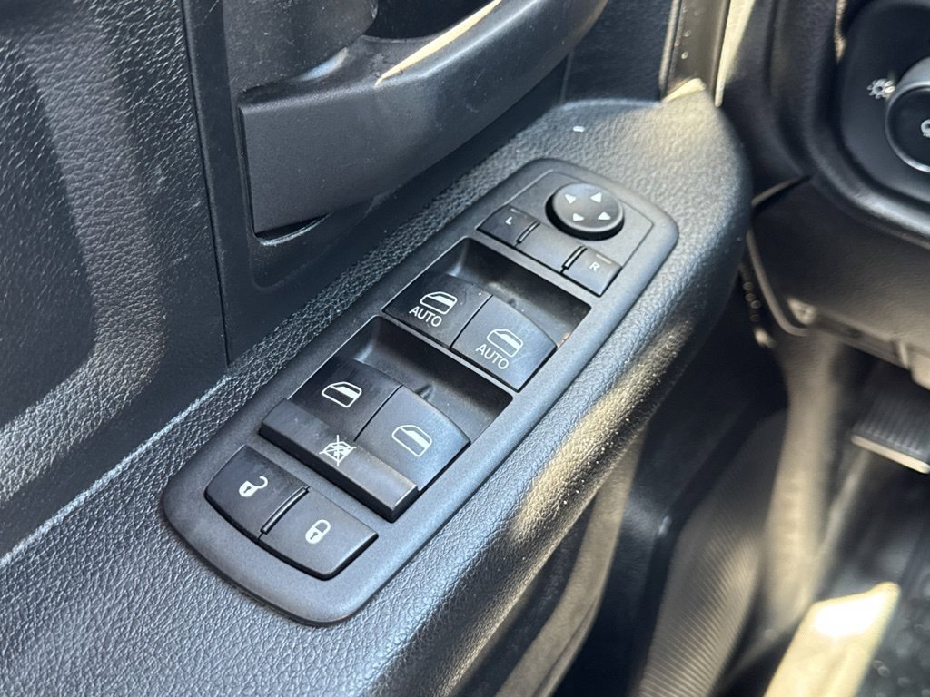 Used 2022 RAM 2500 Tradesman AWD/4WD image 31