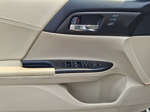Used 2013 Honda Accord EX-L image 15