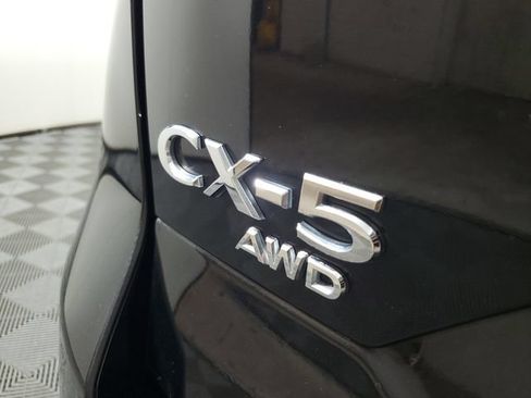 Used 2025 MAZDA CX-5 AWD 2.5 S w/ Preferred Package image 8