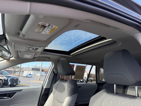 Certified 2025 Toyota RAV4 XLE image 25