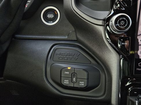 New 2026 RAM 3500 Tradesman AWD/4WD image 20