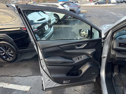 Used 2023 Subaru Ascent Limited w/ Technology Package image 20