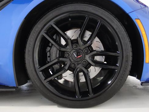 Used 2016 Chevrolet Corvette Stingray Coupe w/ Carbon Flash Badge Package image 87