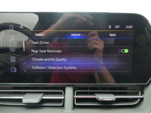 Certified 2024 Chevrolet Trax ACTIV FWD image 32